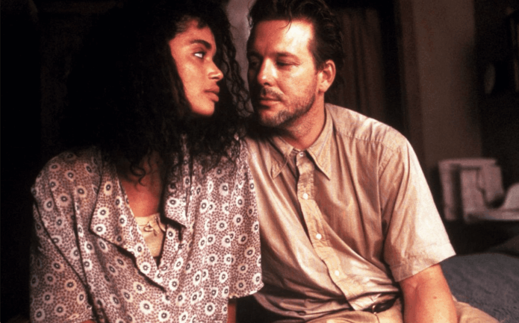 Harry Angel ed Epiphany Proudfoot in una scena di Angel Heart - Ascensore per l'inferno (1987).
