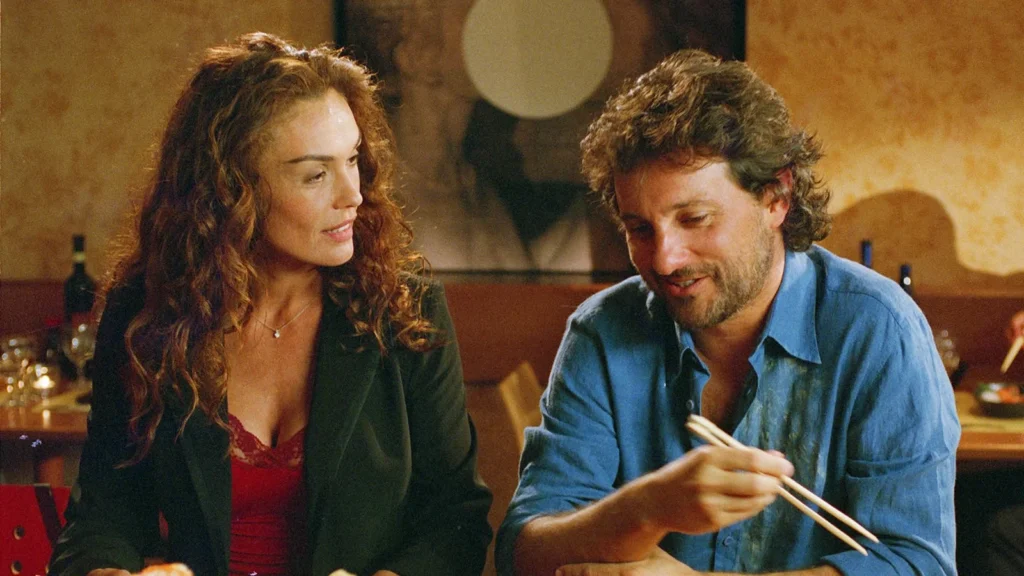 Marjo Berasategui e Leonardo Pieraccioni in una scena di Ti amo in tutte le lingue del mondo (2005).