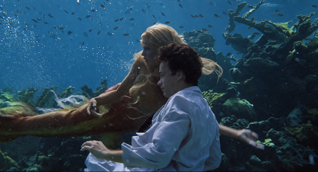Madison e Allen sott’acqua in Splash – Una sirena a Manhattan (1984).